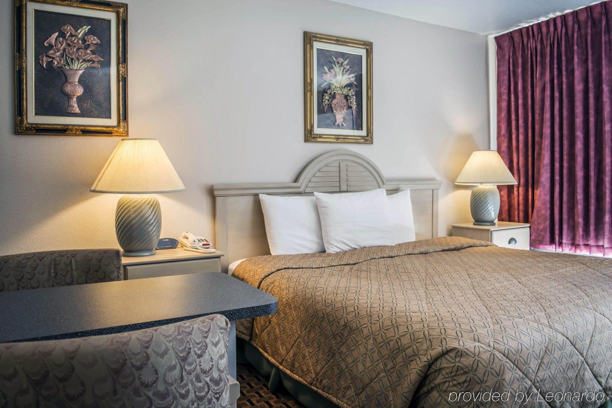 Rodeway Inn New Port Richey Exteriör bild